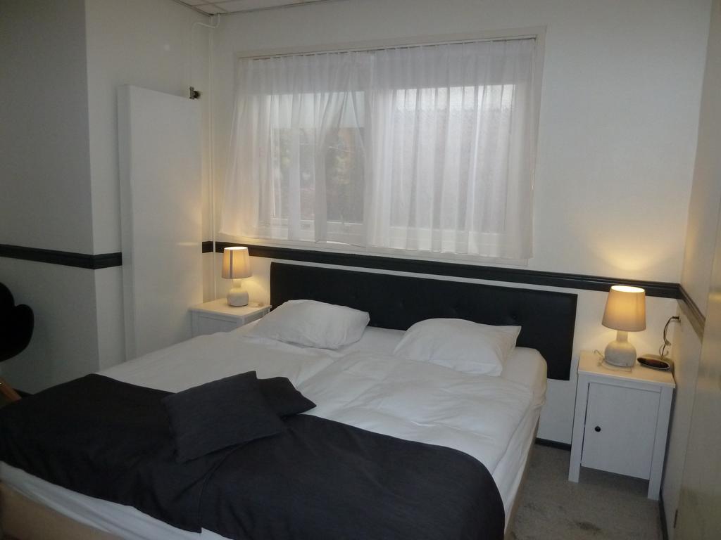 Hotel Centraal Harlingen Exterior foto
